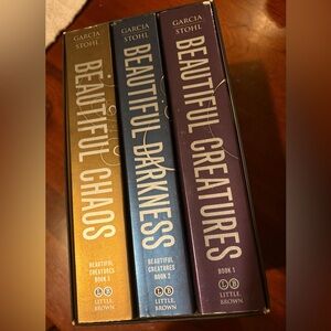 Beautiful Creatures Book Set